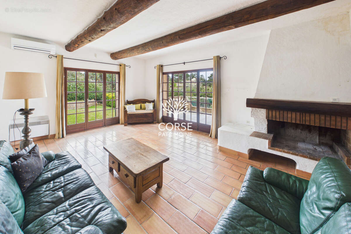 Maison à PORTO-VECCHIO