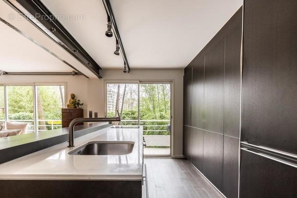 Maison à NEUILLY-SUR-SEINE