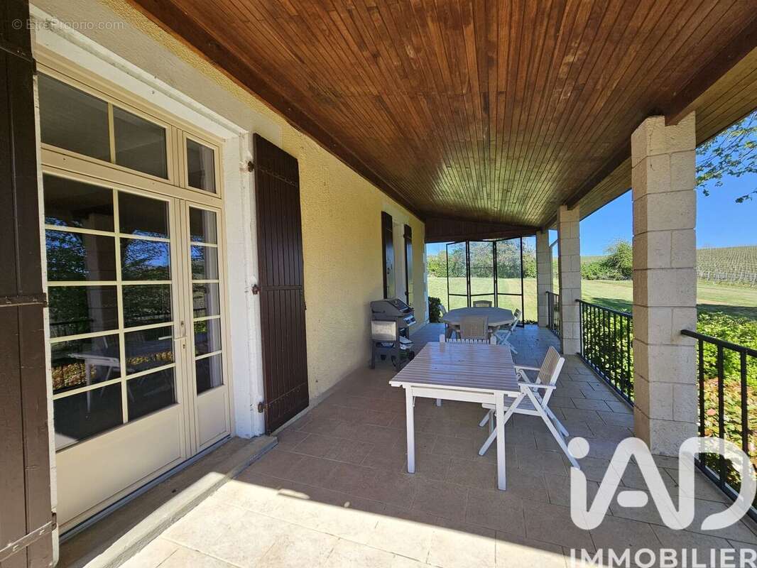 Photo 9 - Maison à CANTILLAC