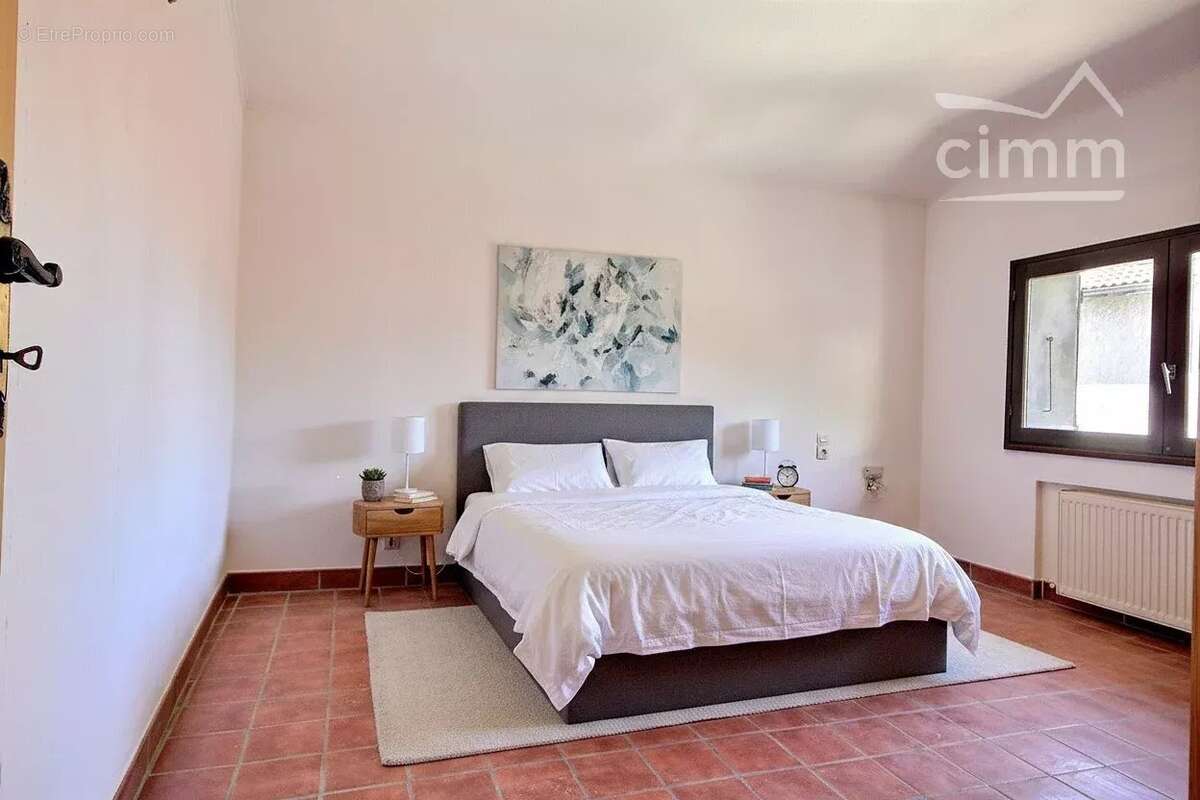 Appartement à GIERES