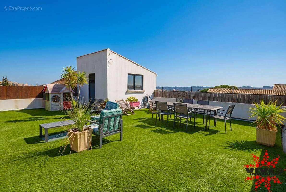 Maison 275 m² à Servian  - photo 6