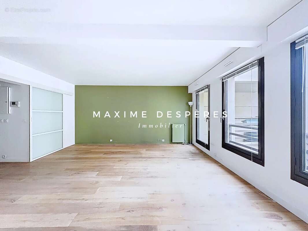 Appartement à LEVALLOIS-PERRET