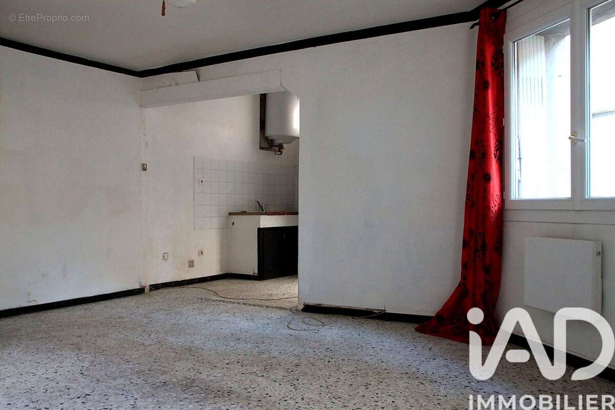 Photo 5 - Maison à LESPIGNAN