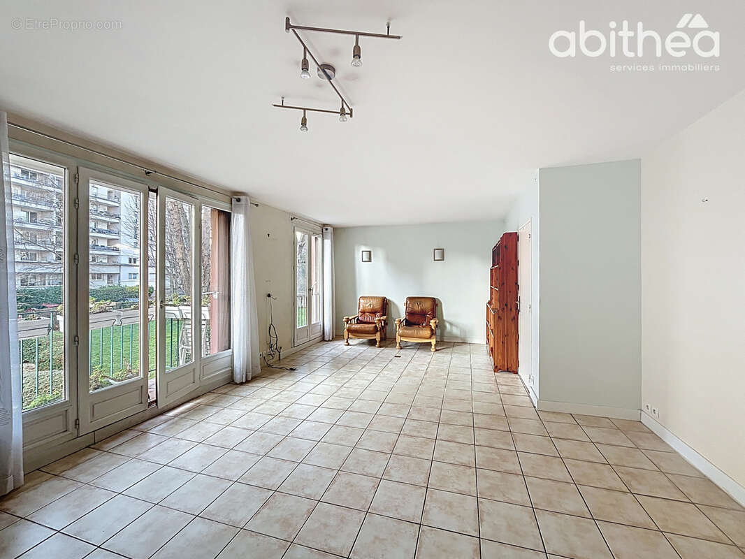 Appartement à CHOISY-LE-ROI