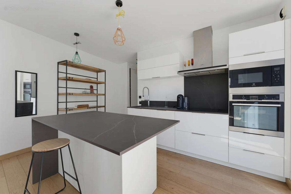 Appartement de 3 pièces de 74 m² à Bordeaux - photo 4