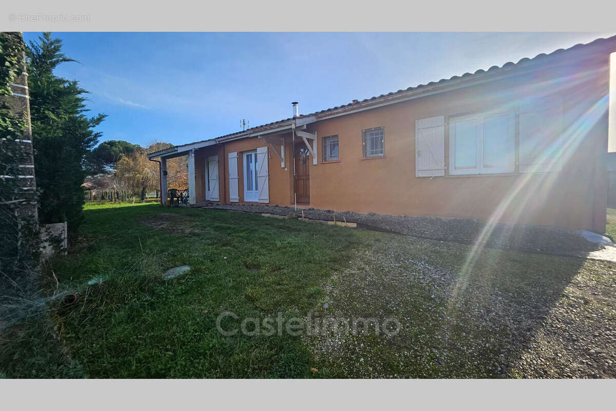 Maison à CASTELMAYRAN