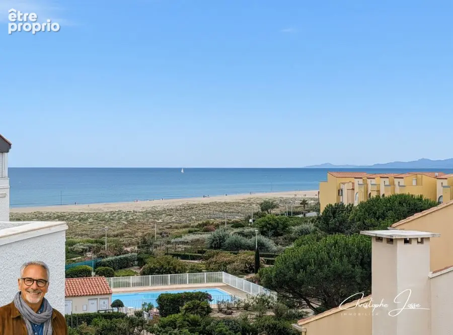 Appartement avec loggia vue mer et parking privé - photo 2