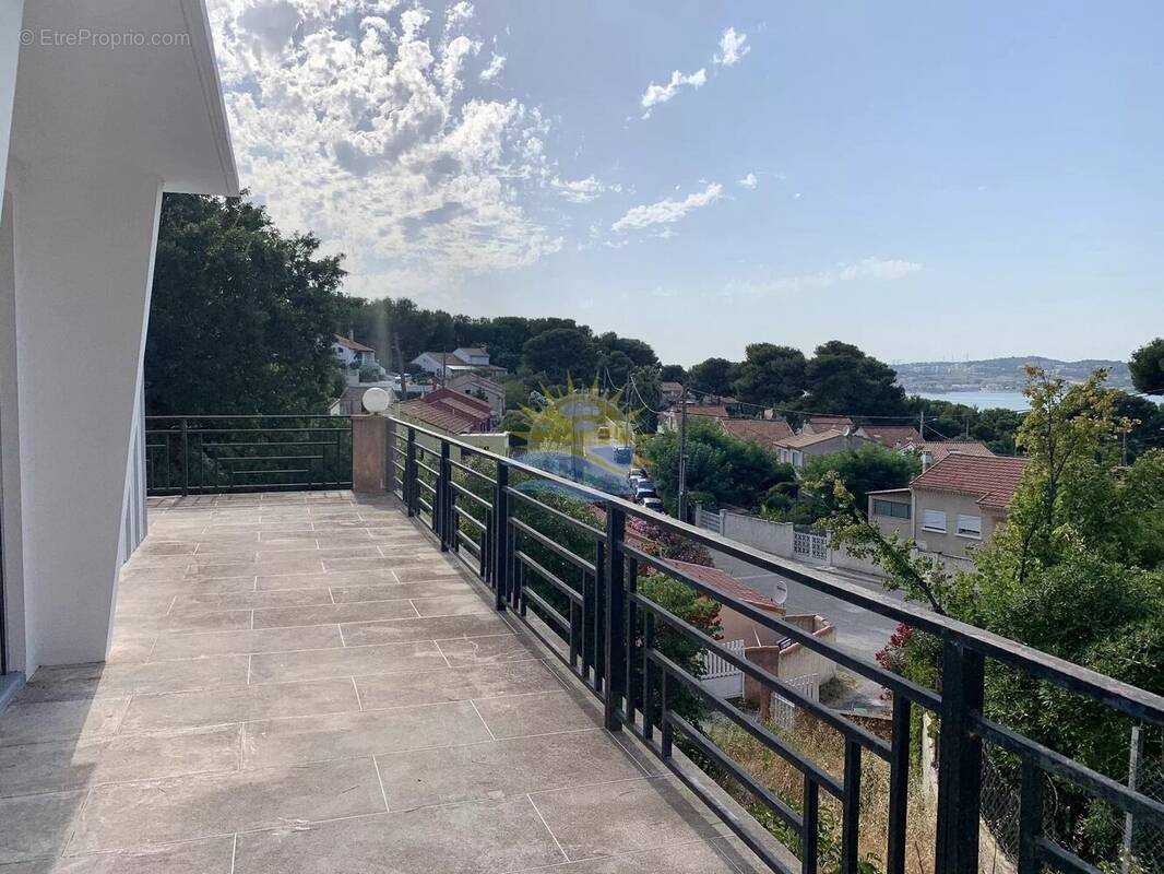 Appartement à MARTIGUES