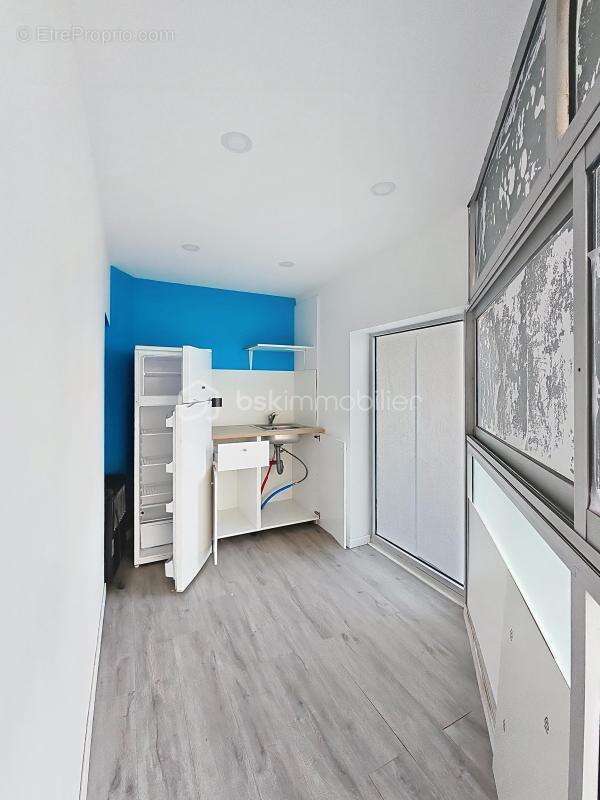 Commerce à LA GRANDE-MOTTE