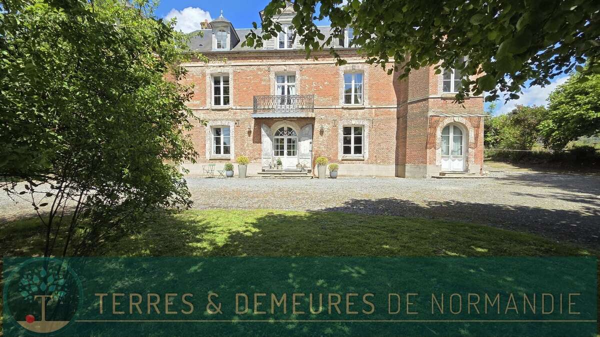 Maison à BOUVAINCOURT-SUR-BRESLE