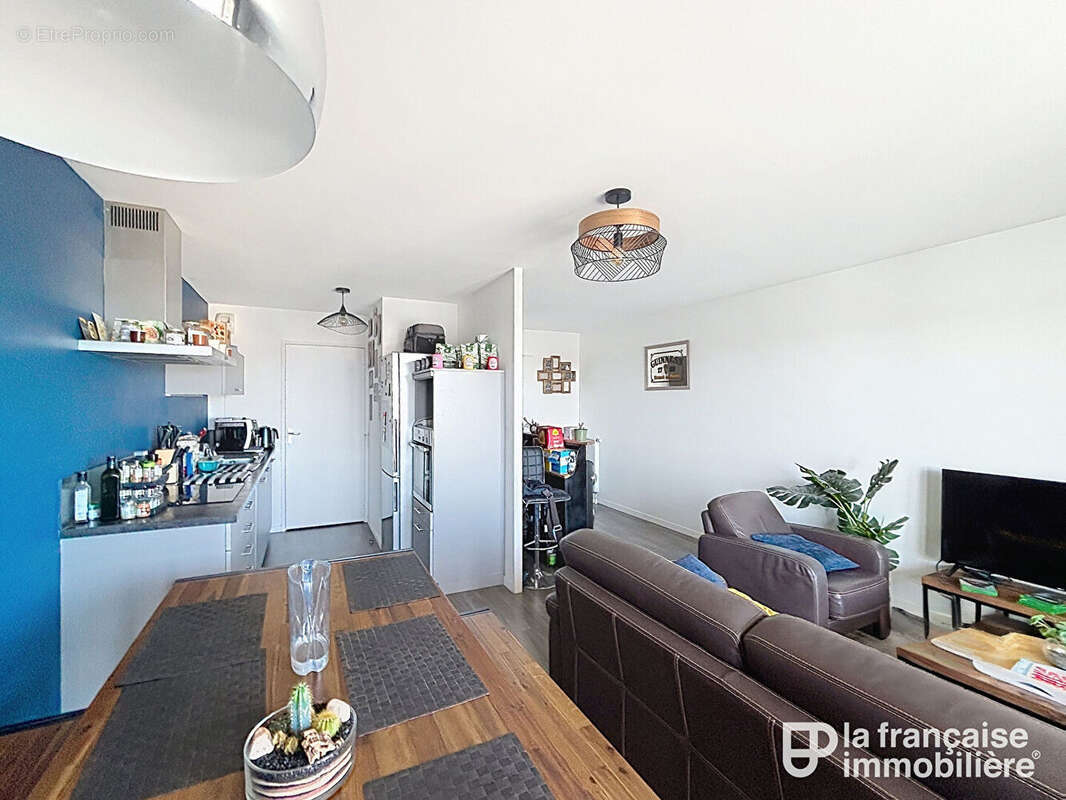 Appartement à THORIGNE-FOUILLARD