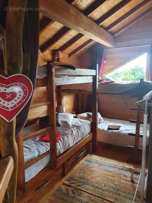 Maison à SAINT-MARTIN-EN-HAUT