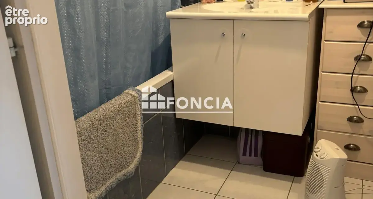 F3 de 60,58 m² avec parking, 3e étage, Colmar centre - photo 5