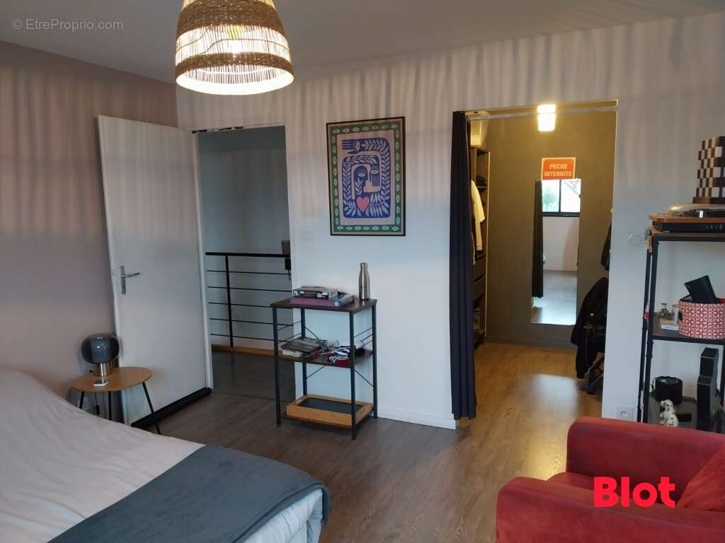 Maison à ARGENTRE-DU-PLESSIS