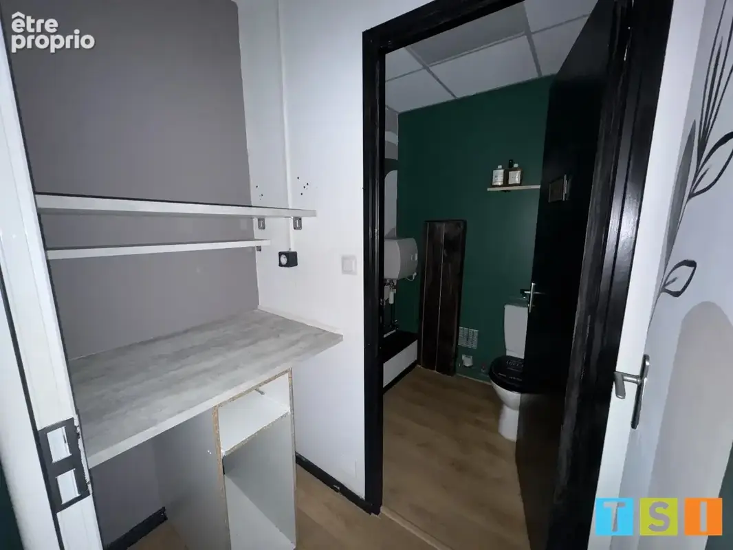 Local commercial rénové  49 m² au cur de ville - photo 4