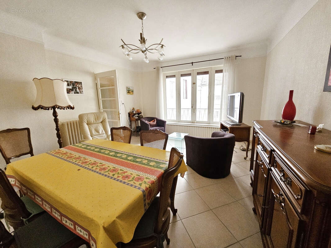 Maison à VERDUN-SUR-LE-DOUBS