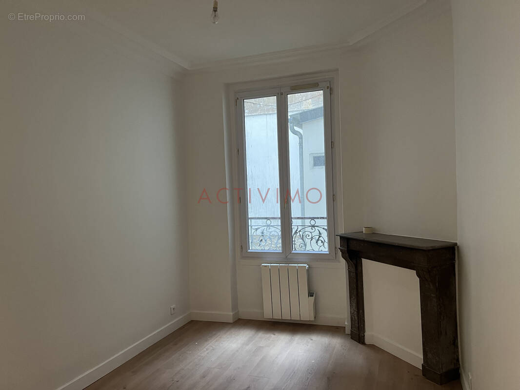 Appartement à PARIS-14E