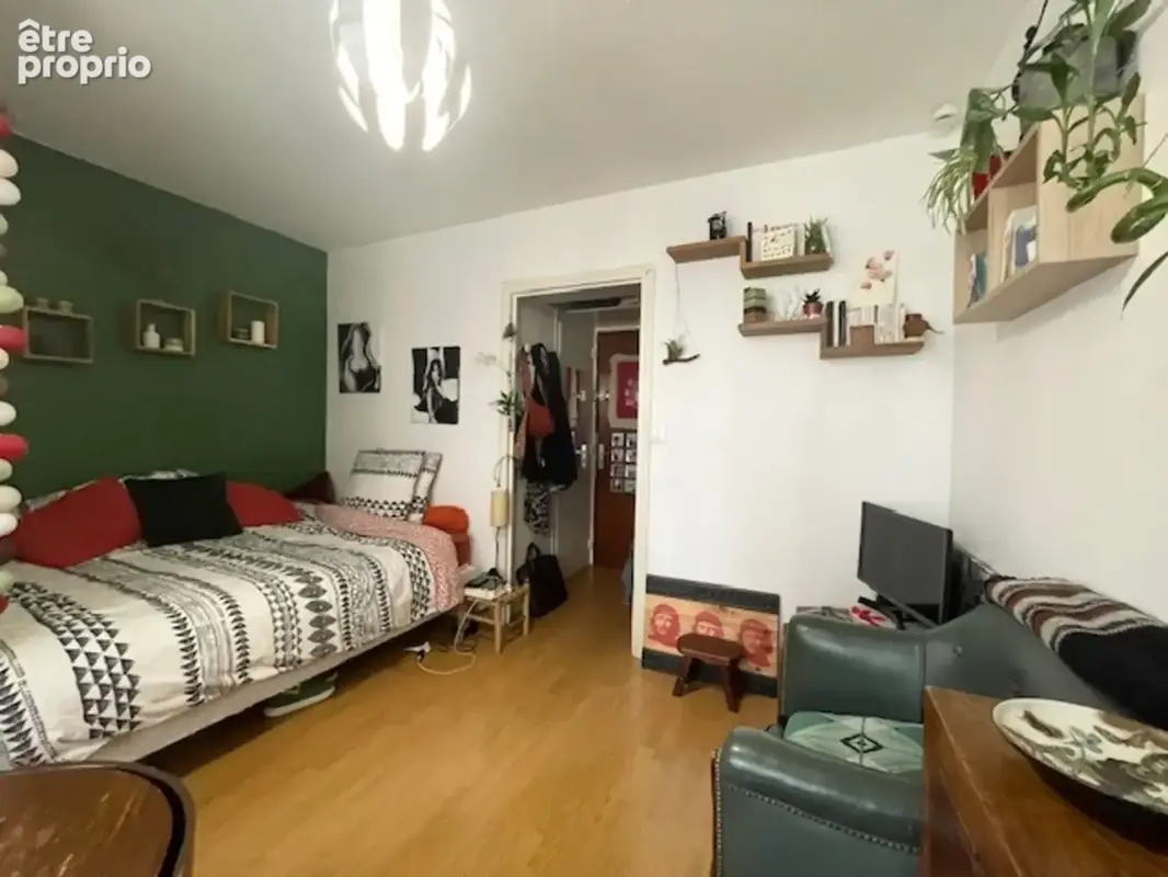 Appartement à PARIS-12E