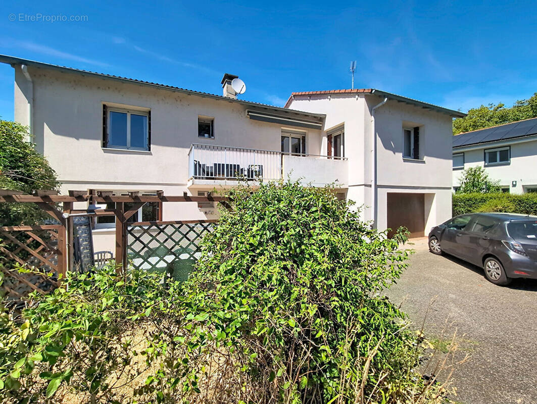Maison à CALUIRE-ET-CUIRE