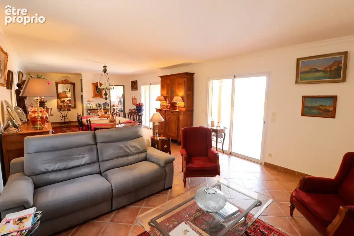 Exclusivite villa traditionnelle tout de plain pied 142m2 avec piscine et vue panoramique - photo 19