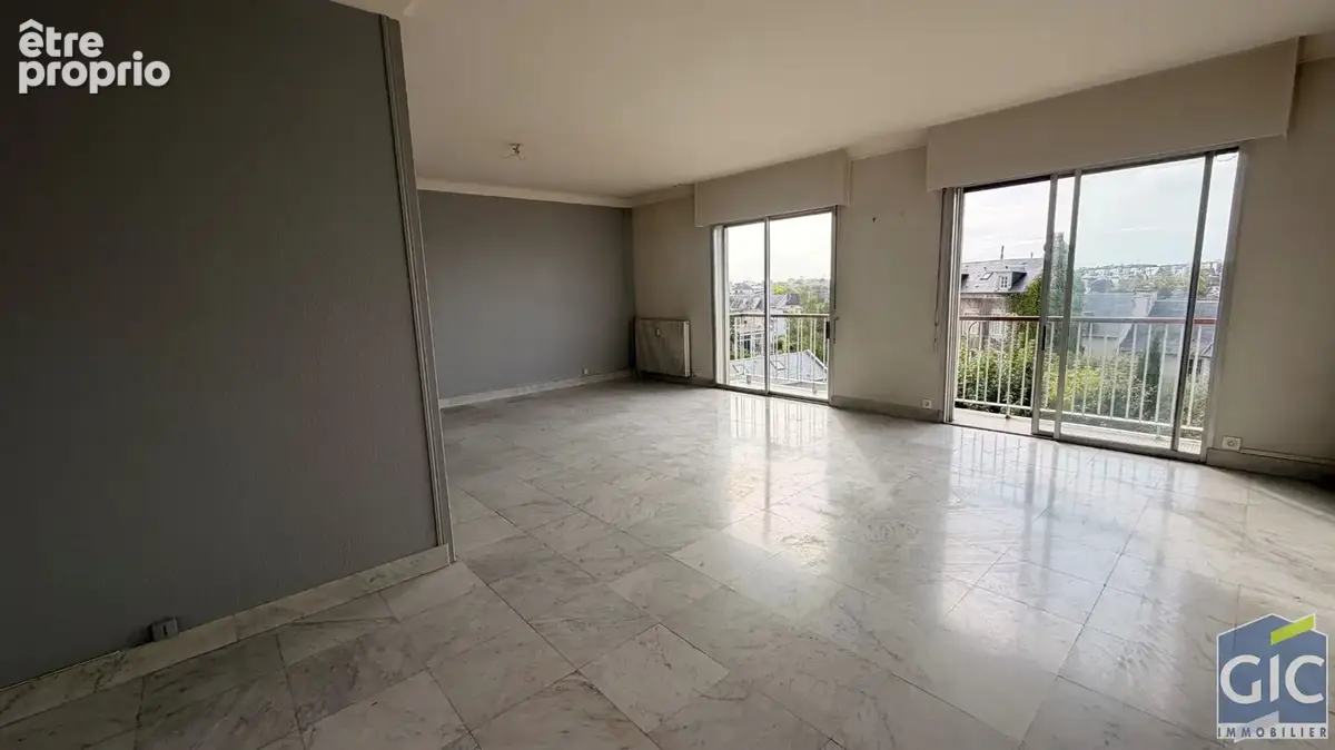A vendre en exclusivite grand 4pp avec balcon caen vaugueux/ st gilles - photo 2