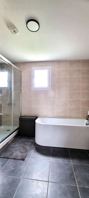 Belle maison d'habitation récente - photo 13
