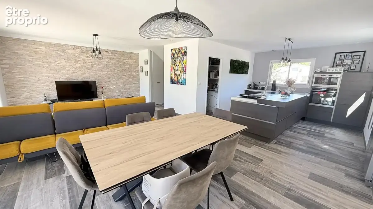 Aix en provence (Nord) Villa T5 lumineuse sur parcelle de terrain de 1250 m2 avec piscine. - photo 5