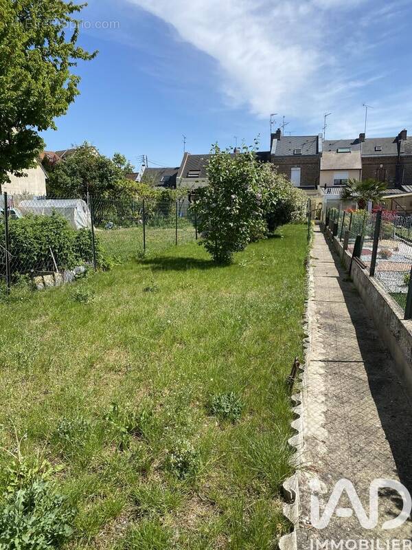 Photo 1 - Maison à AMIENS
