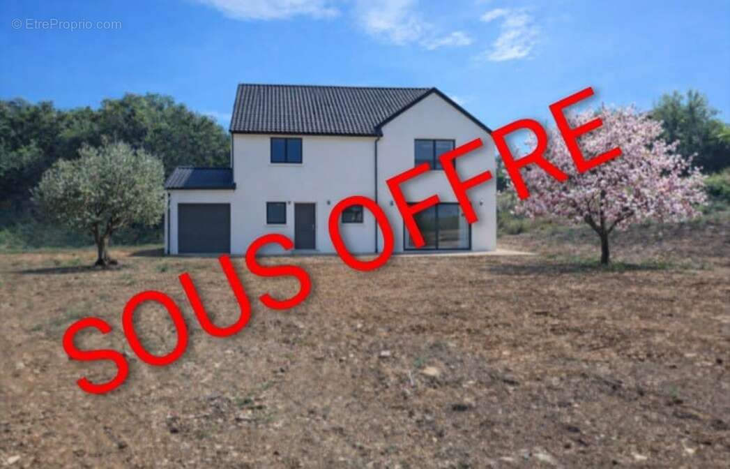 Terrain à SEREZIN-DU-RHONE