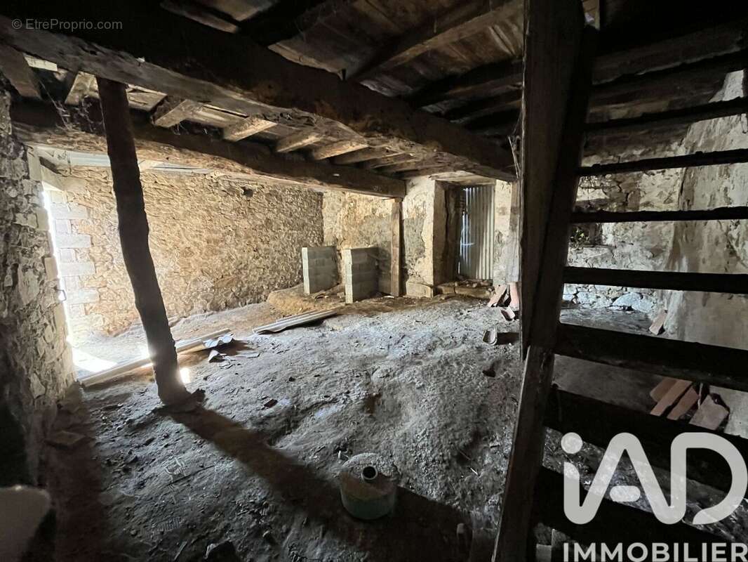 Photo 8 - Maison à MENOMBLET
