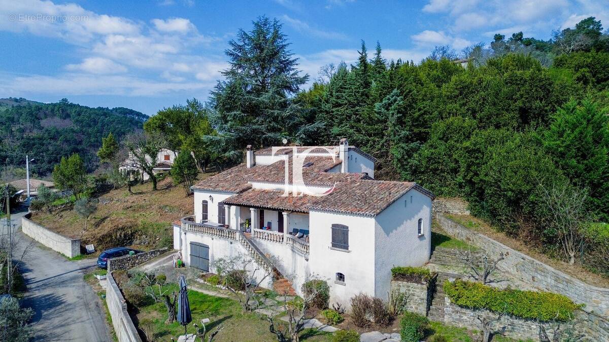 Maison à SAINT-AMBROIX