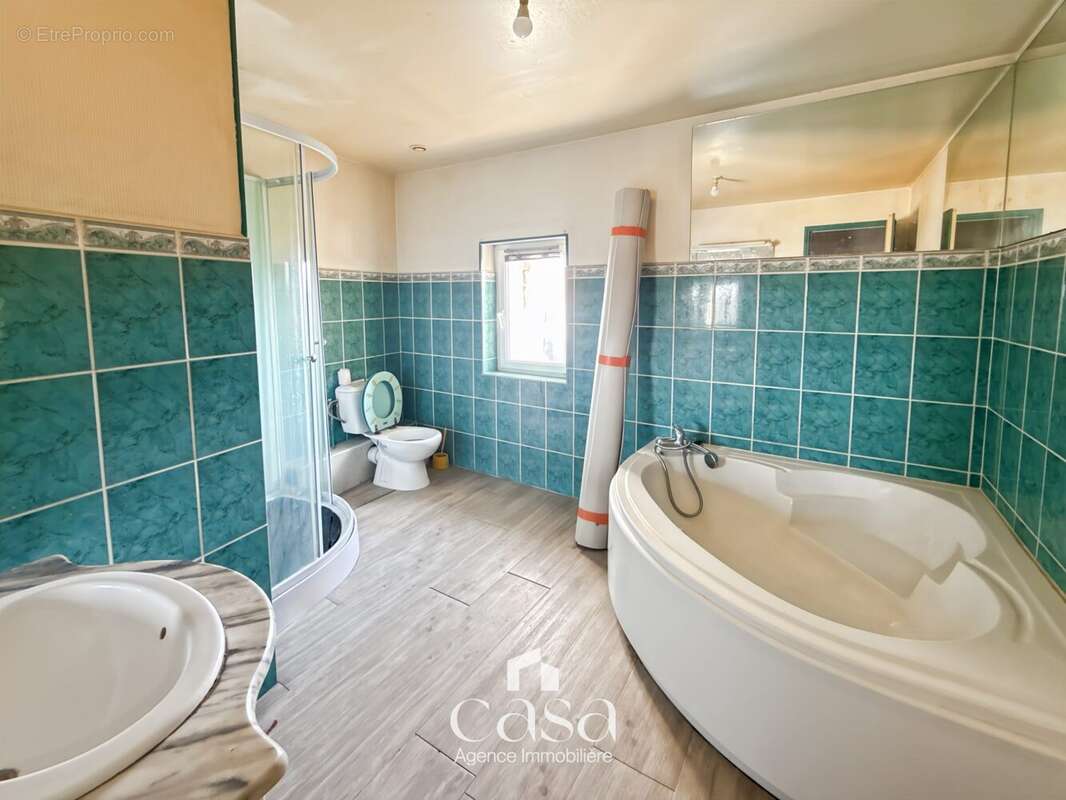 Maison à OUILLY-LE-TESSON