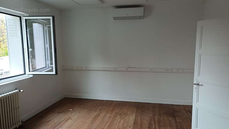 Maison à SAVIGNAC-LES-EGLISES