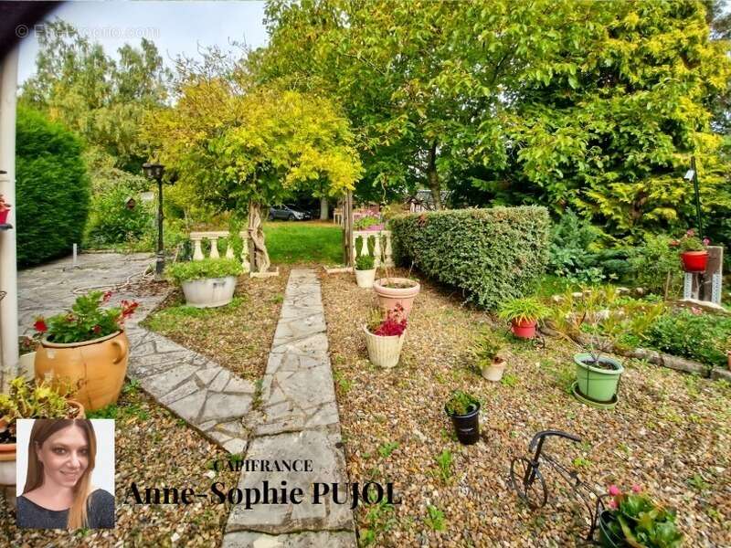 Maison à SAINTE-GENEVIEVE