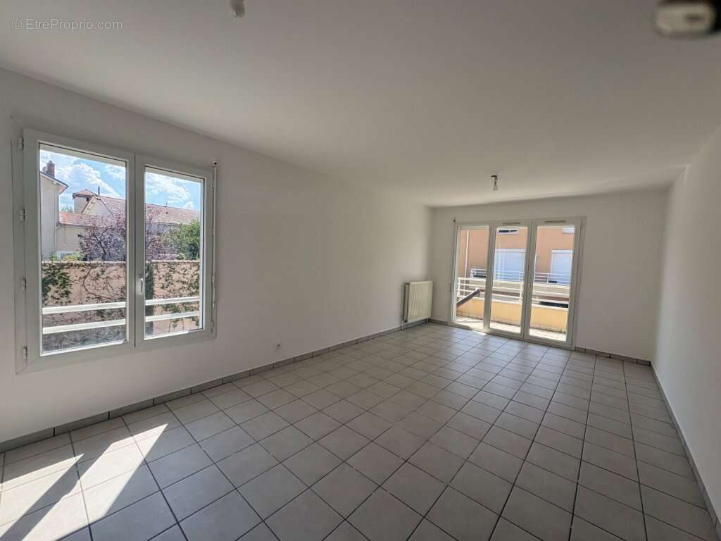 Andrézieux-Bouthéon - Appartement T3 - photo 3