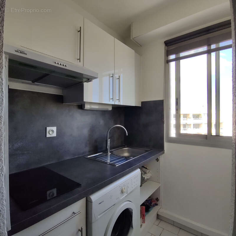Appartement à MAUGUIO