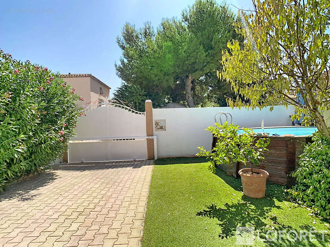 Maison type 4 de 104m², jardin . - photo 10