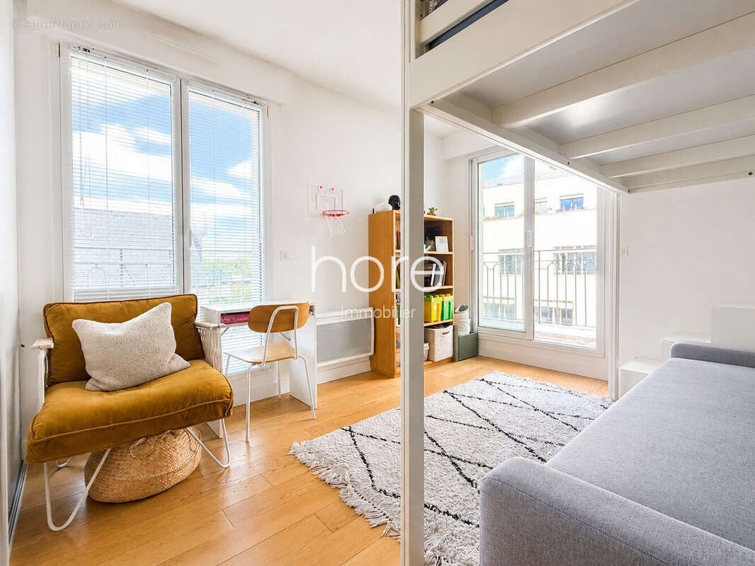 Appartement 89 m² à La Garenne-Colombes  - photo 5