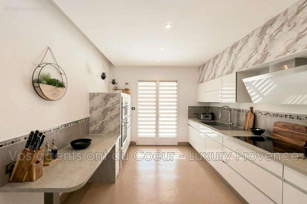 vente maison 5 Pièce(s) - photo 8