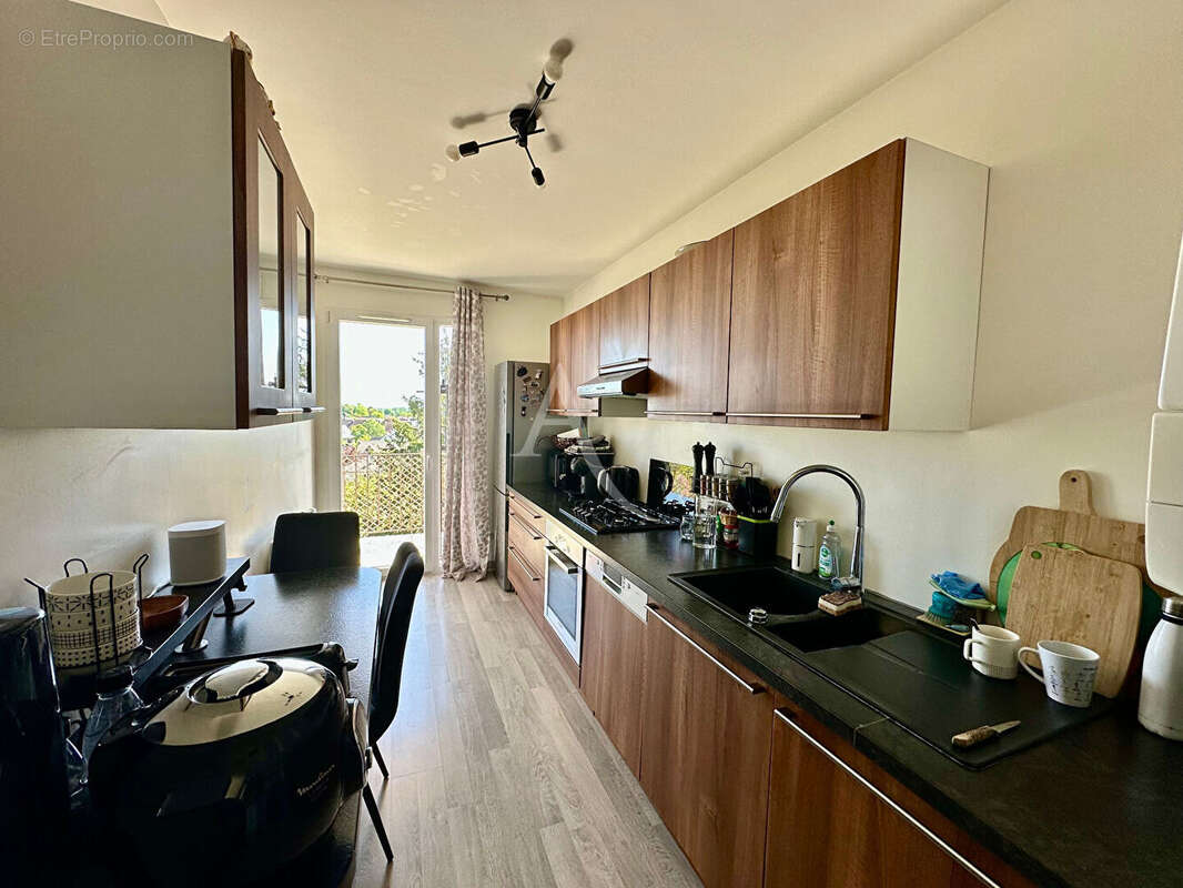 Appartement à SAINT-JEAN-DE-BRAYE