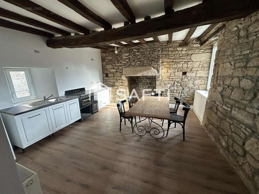 Maison 95 m² à Guingamp  - photo 2