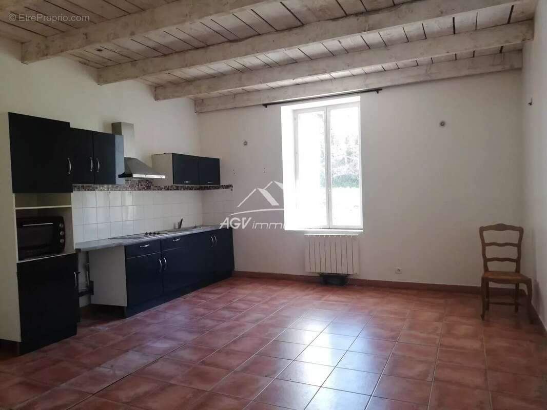 Appartement à BESSEGES