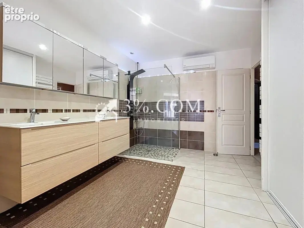 Très belle maison 200 m2 avec piscine sur parcelle de 3038 m - photo 16