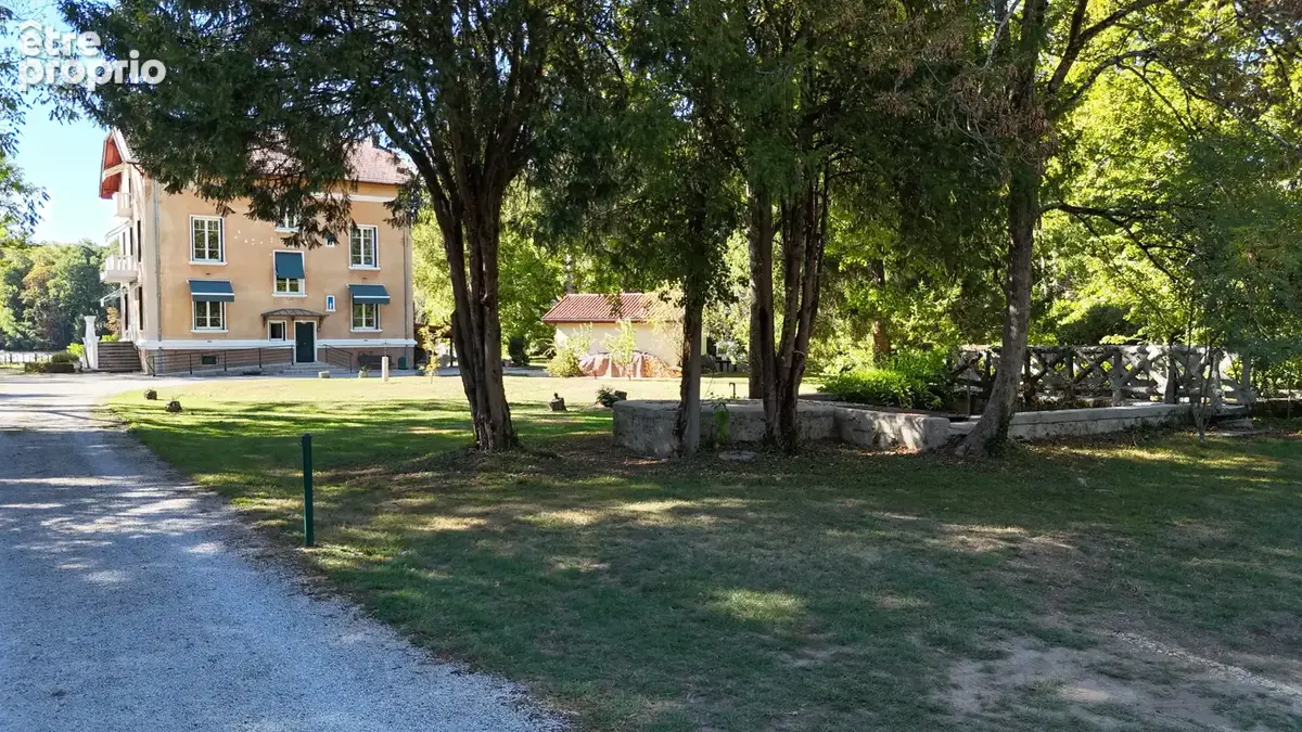 Maison à NEUVILLE-SUR-AIN