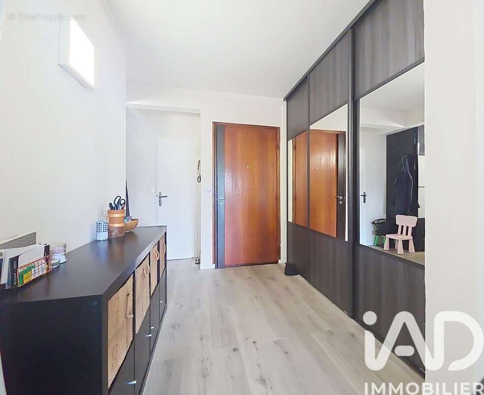 Photo 5 - Appartement à L'ETANG-LA-VILLE