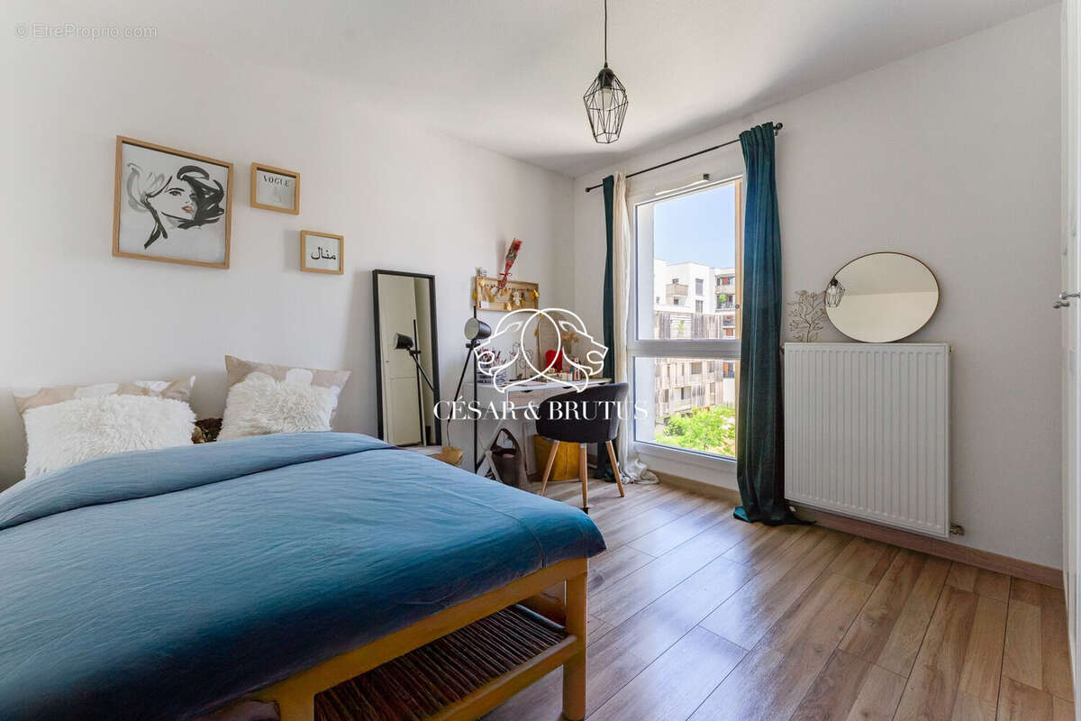 Appartement à LYON-9E