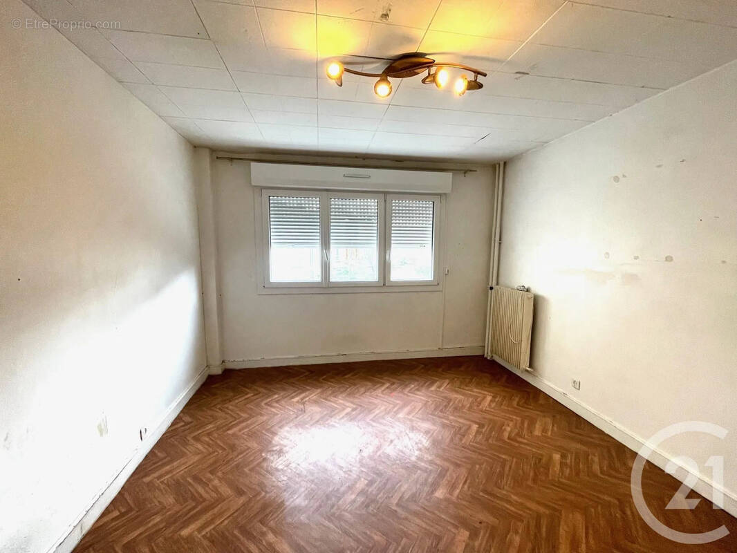 Appartement à MELUN