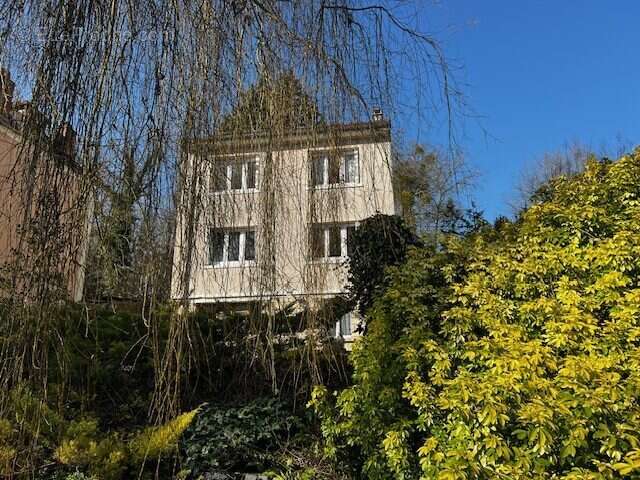 Maison à LE MEE-SUR-SEINE