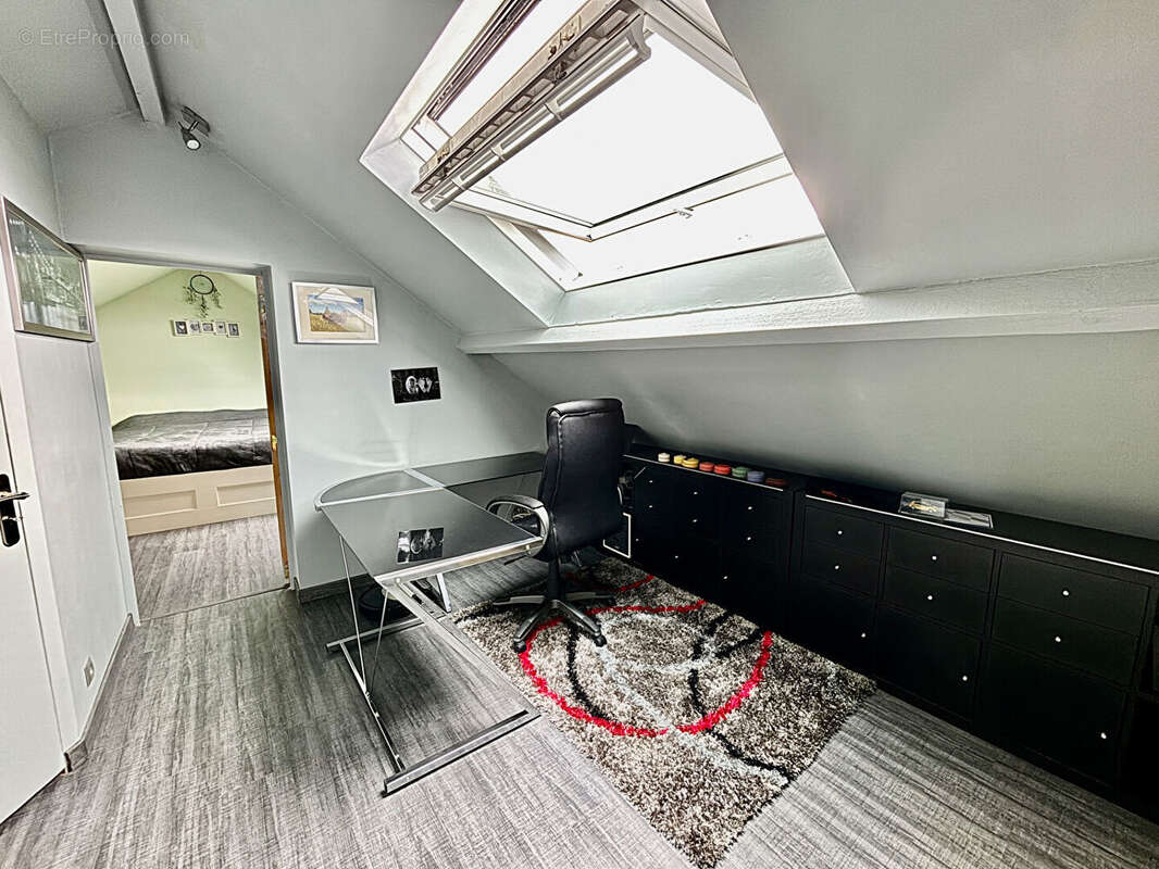 Maison à MAINVILLIERS