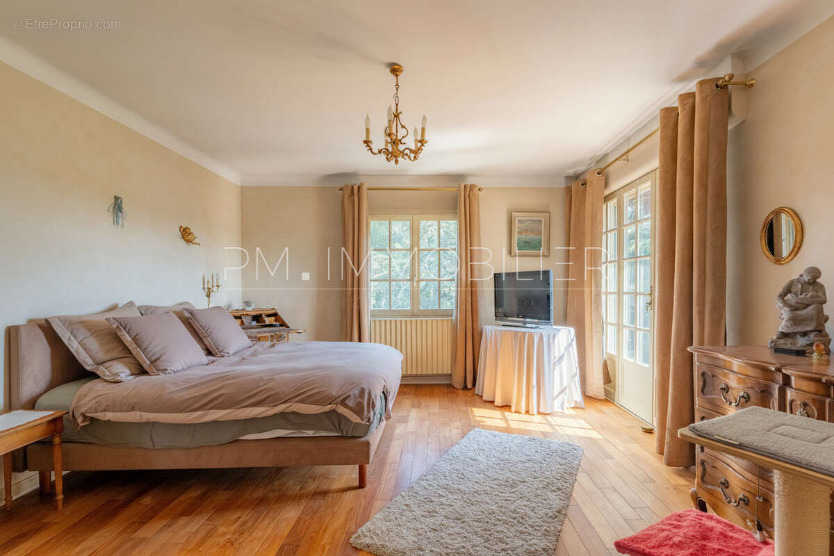 Maison à AIX-EN-PROVENCE